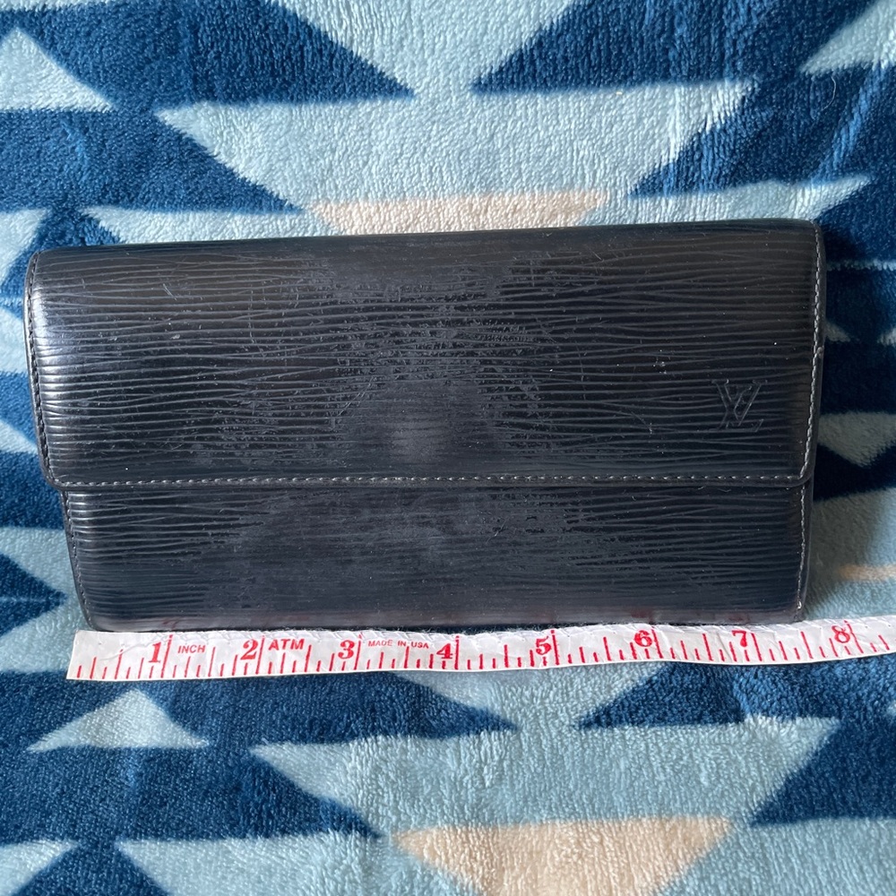 Louis Vuitton Black Epi Leather Sarah Wallet- *has wear